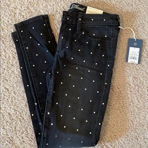 Universal Thread jeans